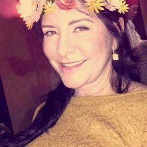 Meet your Posher, Consuelo